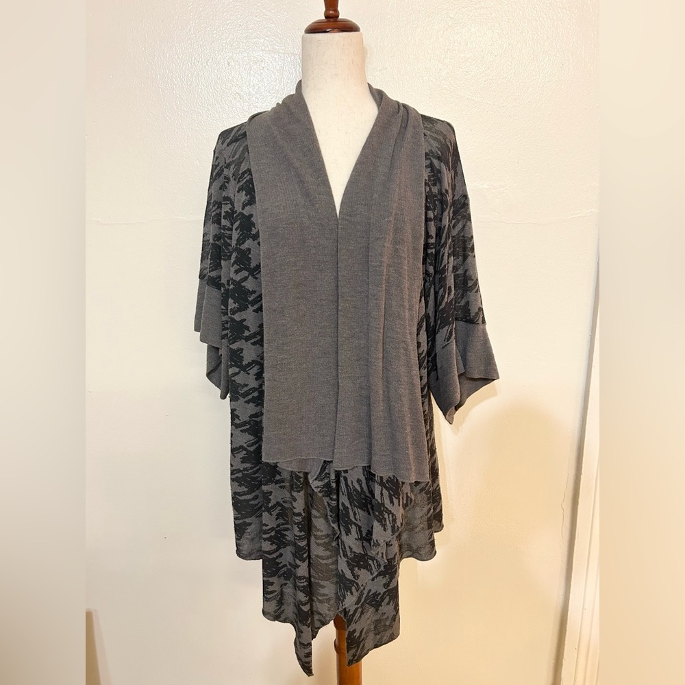 TESTAMENT Black and Grey Plaid Knit Open Front Shawl Collar Cardigan